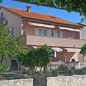 https://apartmani-vesna-krk-island.primorje-gorskikotar.com